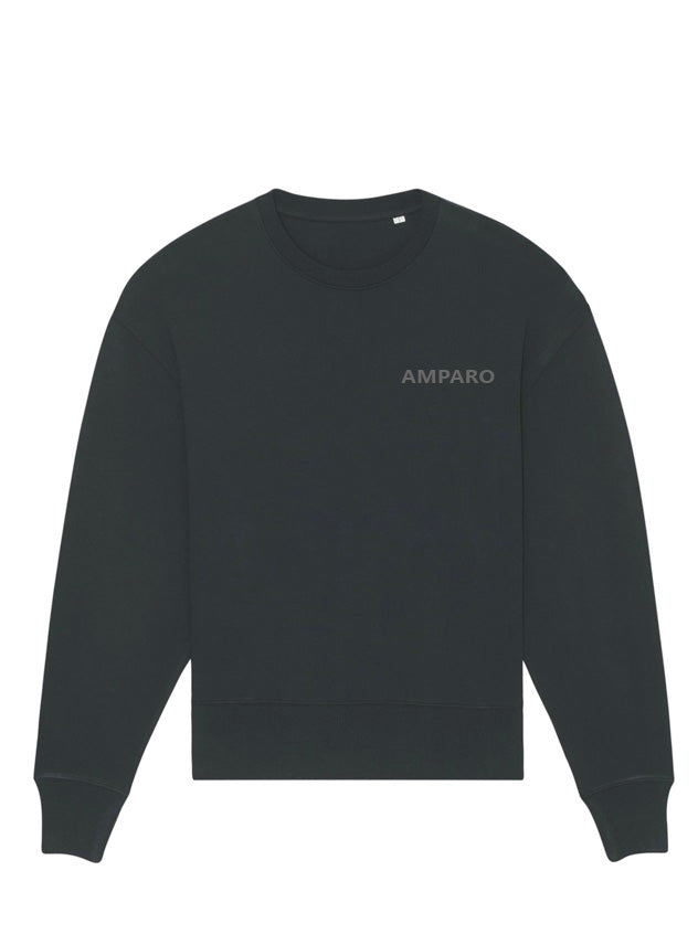 Black sweatshirt